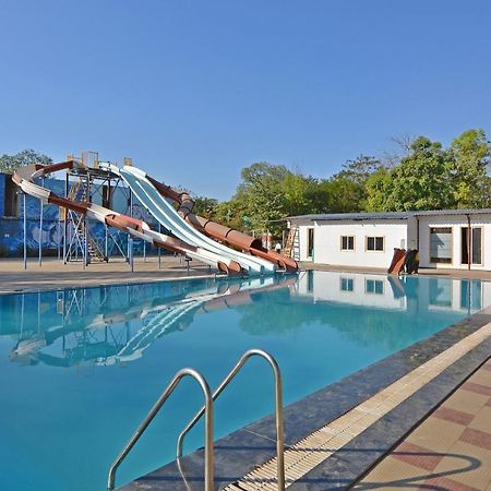 Oyo Midway Park Resort Atgaon Exteriér fotografie
