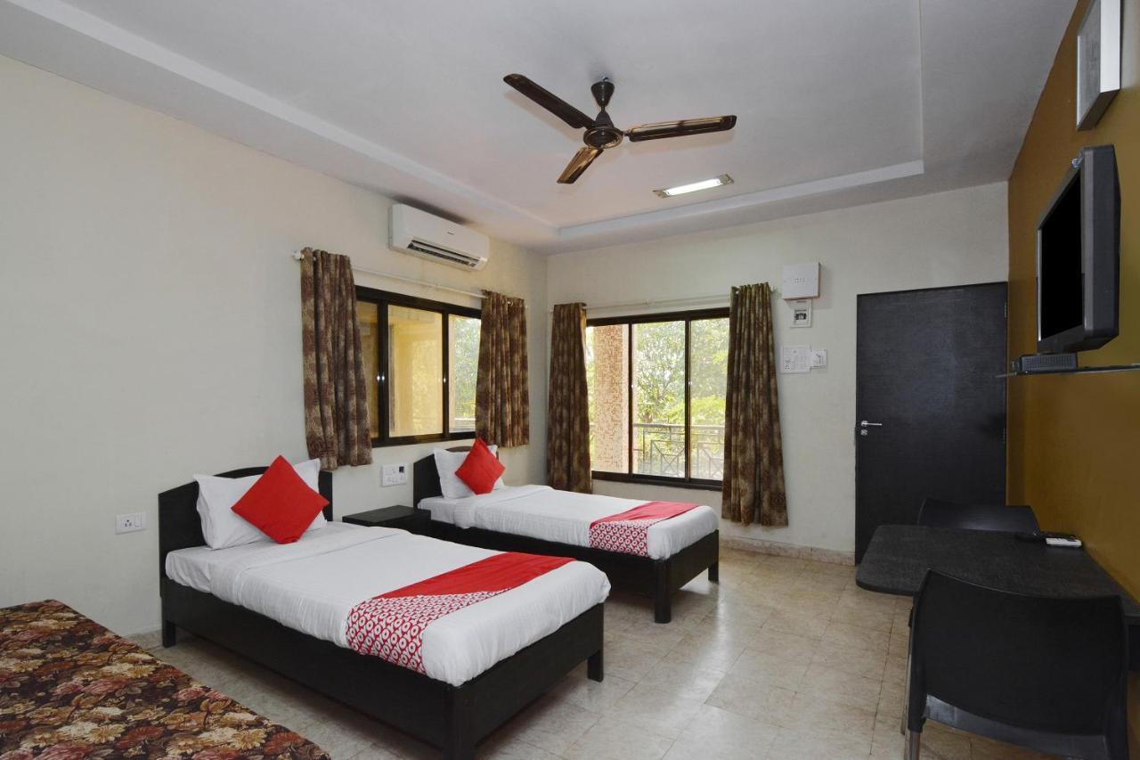Oyo Midway Park Resort Atgaon Exteriér fotografie