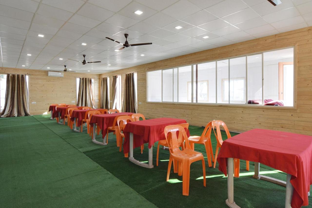Oyo Midway Park Resort Atgaon Exteriér fotografie